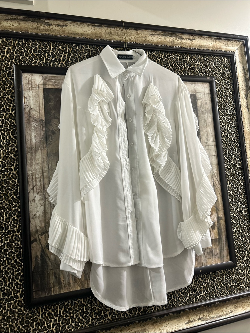 White Ruffle-Trim Button Front Blouse - Picture 3 of 4